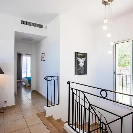 Vinaigrier Hills Vi3086 By Riviera Homes Nice