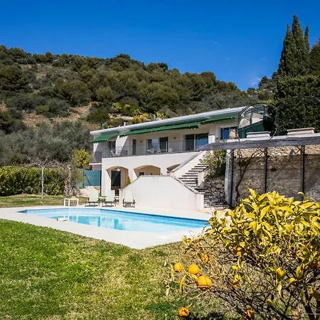 빌라 Vinaigrier Hills Vi3086 By Riviera Homes