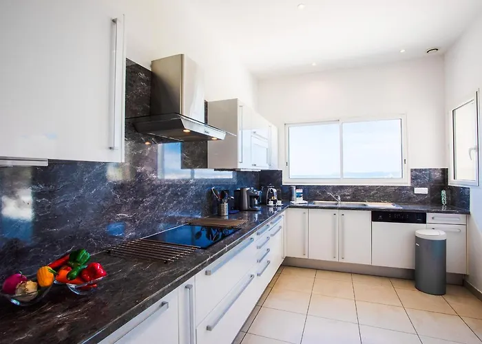 Vinaigrier Hills Vi3086 By Riviera Homes * نيس