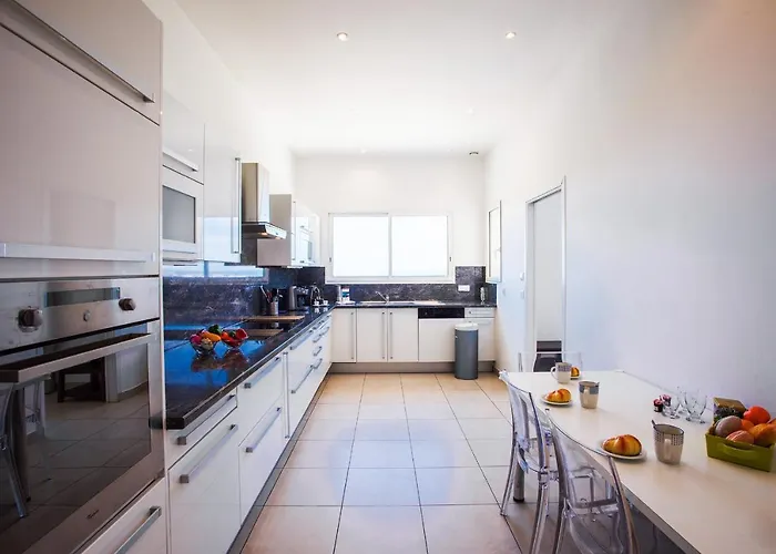 Vinaigrier Hills Vi3086 By Riviera Homes