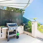 ヴィラ Vinaigrier Hills Vi3086 By Riviera Homes *