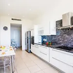 Vinaigrier Hills Vi3086 By Riviera Homes ヴィラ