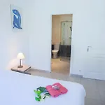 ヴィラ Vinaigrier Hills Vi3086 By Riviera Homes *