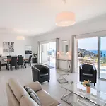ヴィラ Vinaigrier Hills Vi3086 By Riviera Homes