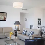 Vinaigrier Hills Vi3086 By Riviera Homes ヴィラ ニース