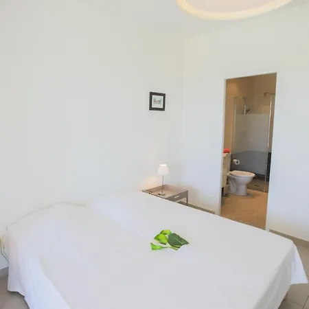 Vinaigrier Hills Vi3086 By Riviera Homes Вилла *