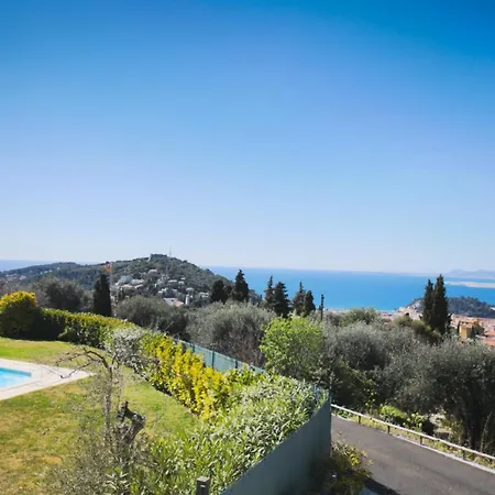 Vinaigrier Hills Vi3086 By Riviera Homes