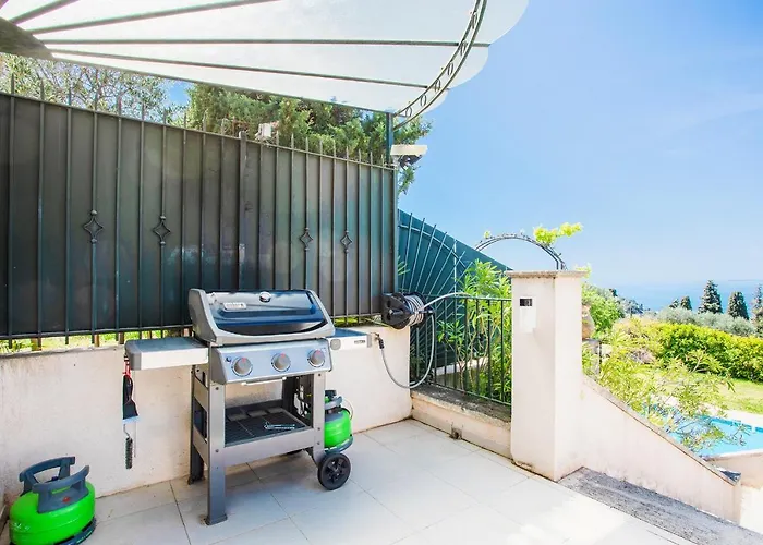 Villa Vinaigrier Hills Vi3086 By Riviera Homes *