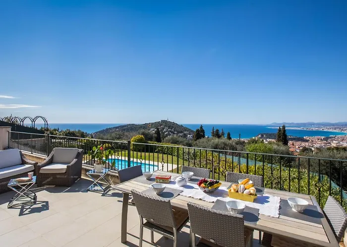 Vinaigrier Hills Vi3086 By Riviera Homes *